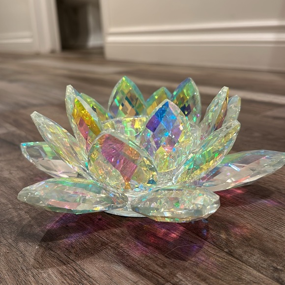 Floral Crystal Candle Holder - Picture 2 of 2